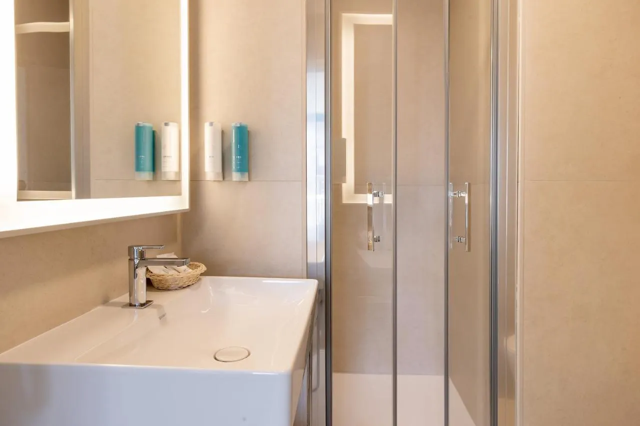 ***  Best Western Hotel Matisse Sainte-Maxime Fransa